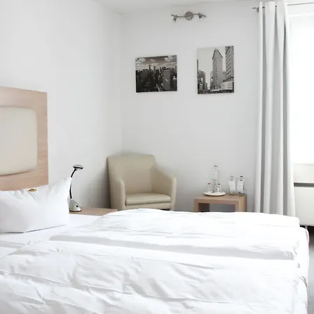 Bartmanns Haus & Schwan Gmbh 3*